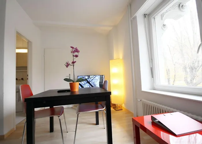 Hitrental Stauffacher Apartments